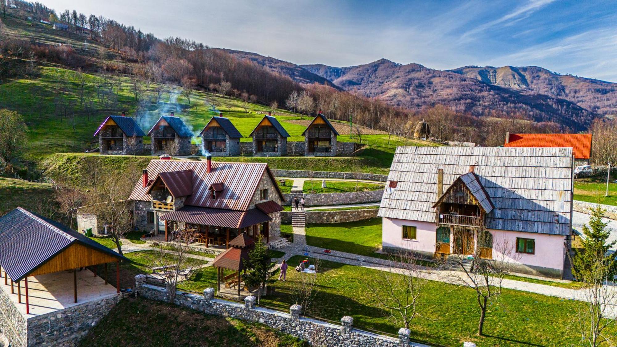 Vila Alpini Lepushe Exterior foto